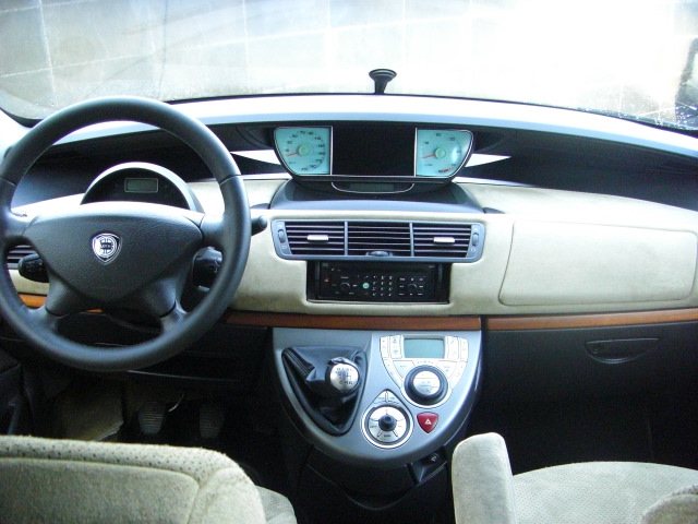 LANCIA PHEDRA 2.2 JTD 127CV 7 PLAZAS