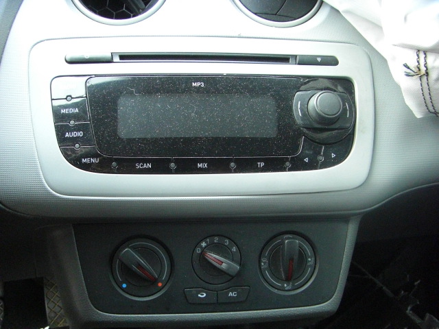 SEAT IBIZA 1.2 GASOLINA 70 CV