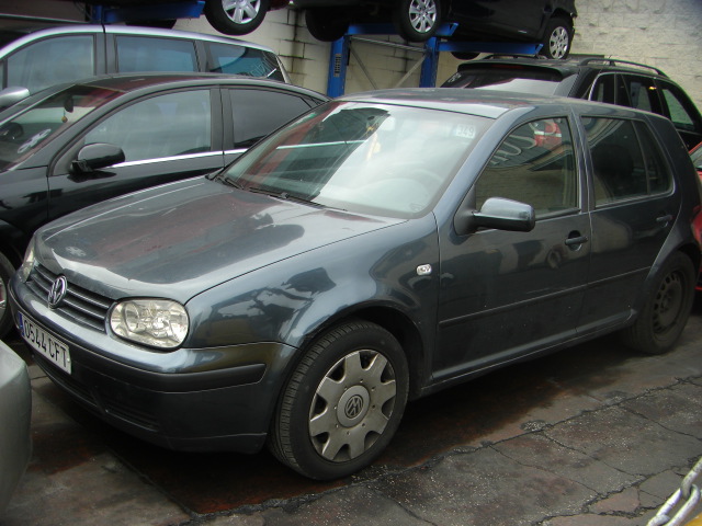 VOLKSWAGEN GOLF1.9 TDI 100CV