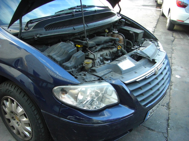 CHYSLER VOYAGER 2.5 SE CRD 143CV 7PLAZAS