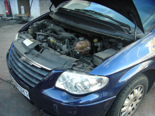 CHYSLER VOYAGER 2.5 SE CRD 143CV 7PLAZAS