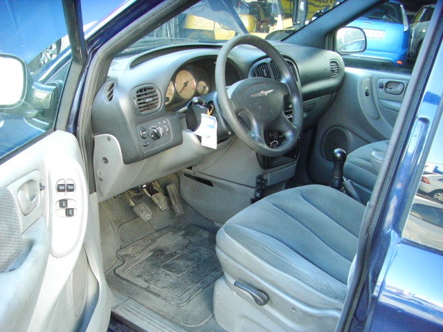 CHYSLER VOYAGER 2.5 SE CRD 143CV 7PLAZAS