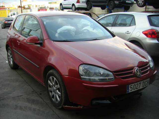 VOLKSWAGEN GOLF 1.9 TDI 105CV