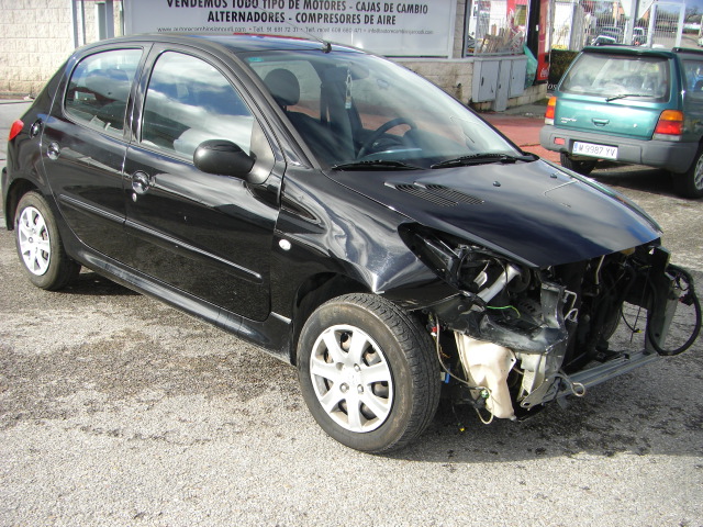 PEUGEOT 206 + 1.4 HDI 70CV