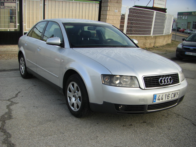 AUDI A-4 1.9 TDI 130CV
