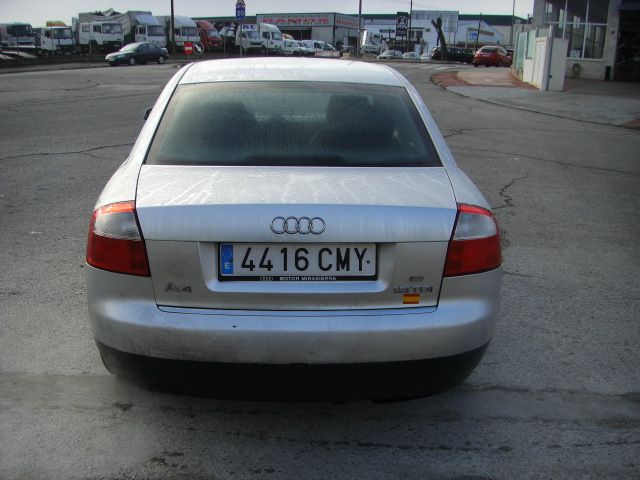 AUDI A-4 1.9 TDI 130CV