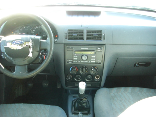 FORD TRANSIT CONNECT KOMBI 1.8 TDCI 75CV