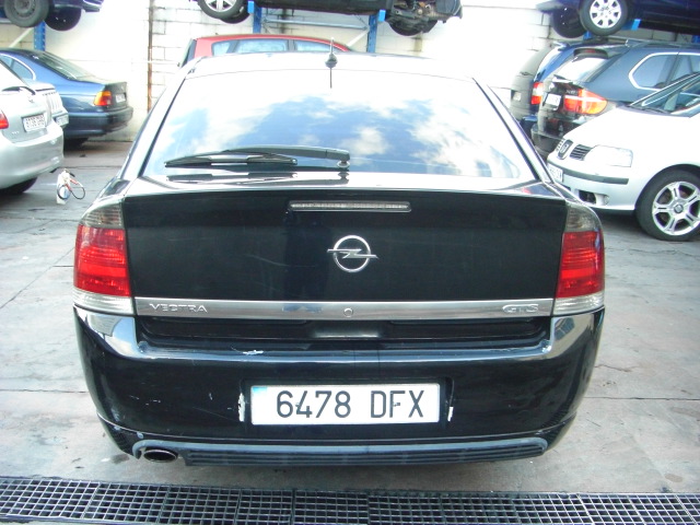 OPEL VECTRA 1.9 D 150CV