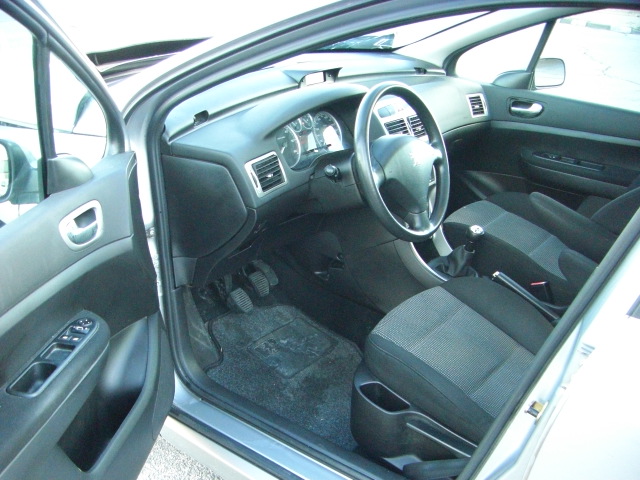 PEUGEOT 307 SW 1.6 HDI 110CV 7PLAZAS