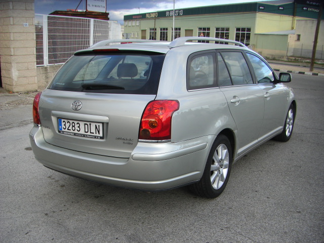 TOYOTA AVENSIS 2.2 D4D AVANT 177CV