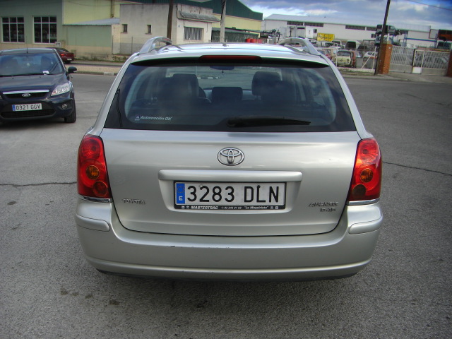 TOYOTA AVENSIS 2.2 D4D AVANT 177CV