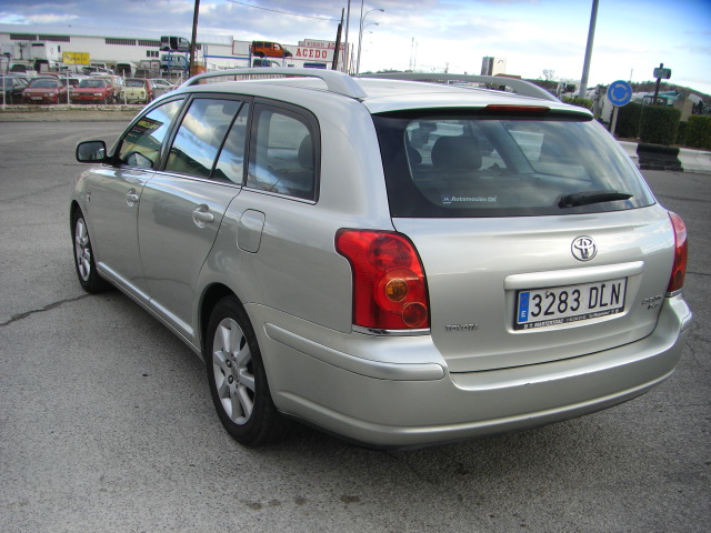 TOYOTA AVENSIS 2.2 D4D AVANT 177CV