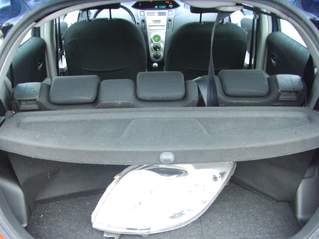 TOYOTA YARIS 1.3 GASOLINA 87CV AUTOMATICO