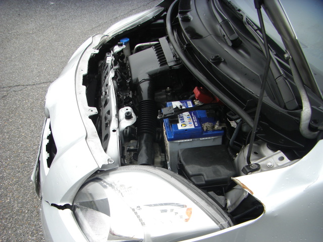 TOYOTA YARIS 1.3 GASOLINA 87CV