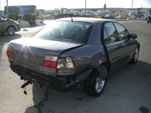 OPEL OMEGA 2.5 DIESEL 150CV