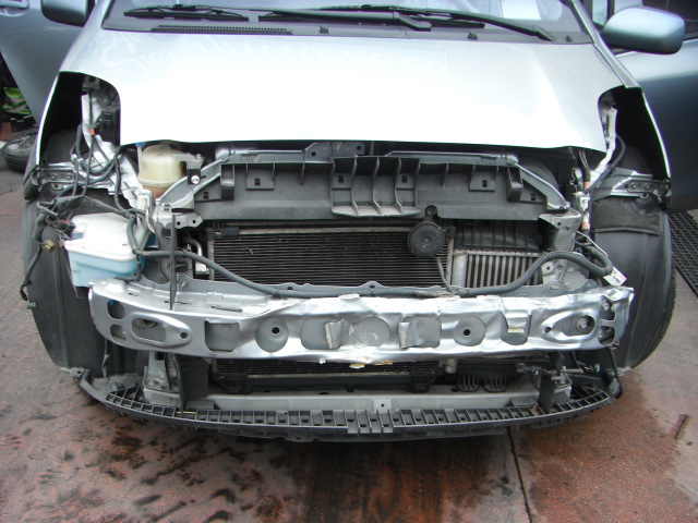 TOYOTA YARIS 1.4 D4D 90CV AUTOMATICO