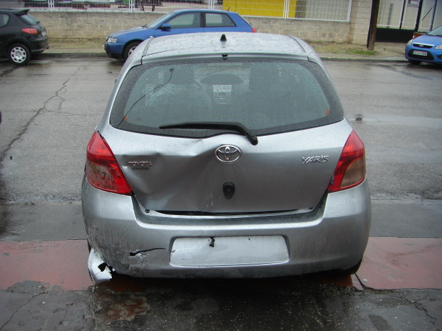 TOYOTA YARIS 1.4 D4D 90CV AUTOMATICO