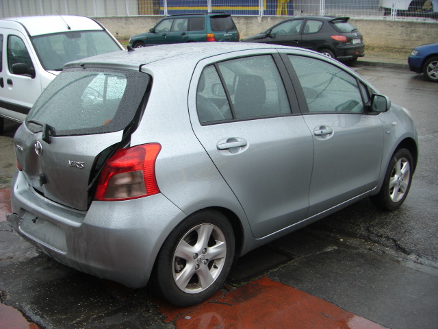 TOYOTA YARIS 1.4 D4D 90CV AUTOMATICO