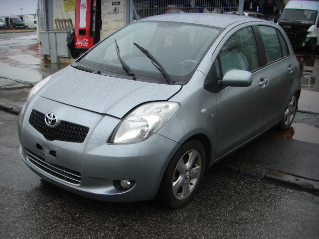 TOYOTA YARIS 1.4 D4D 90CV AUTOMATICO