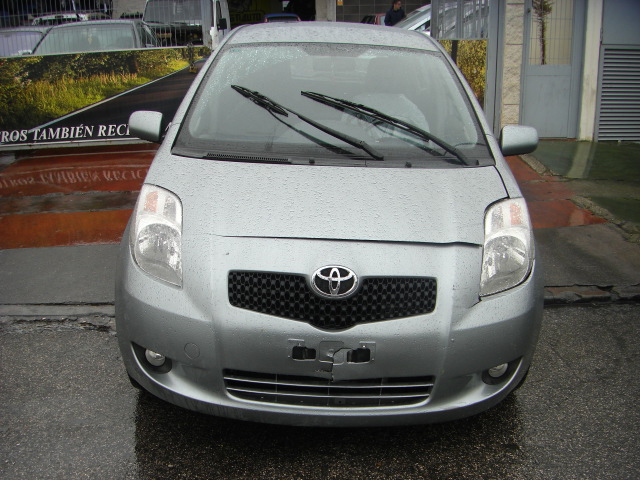TOYOTA YARIS 1.4 D4D 90CV AUTOMATICO