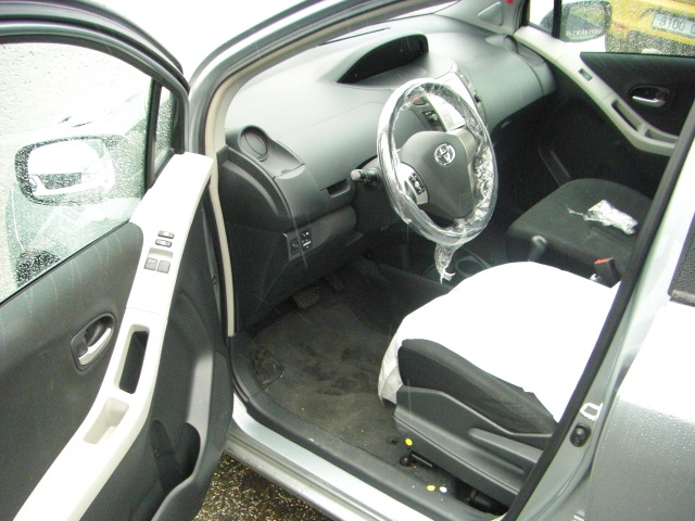 TOYOTA YARIS 1.4 D4D 90CV AUTOMATICO