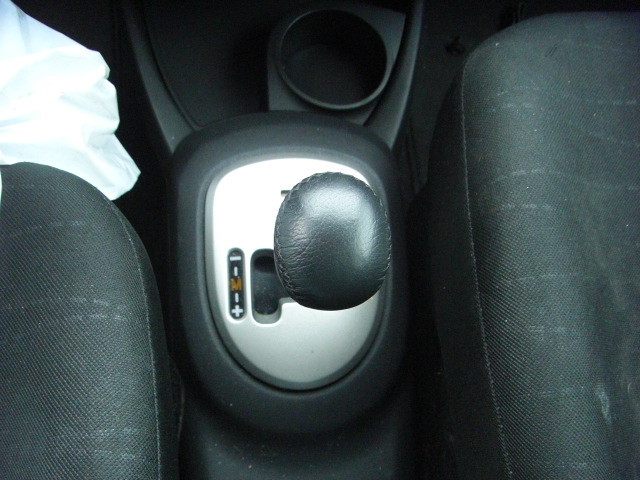 TOYOTA YARIS 1.4 D4D 90CV AUTOMATICO