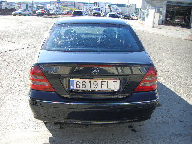 MERCEDES BENZ C-KLASSE AVANTGARDE 2.7 CDI 170CV AUTOMATICO