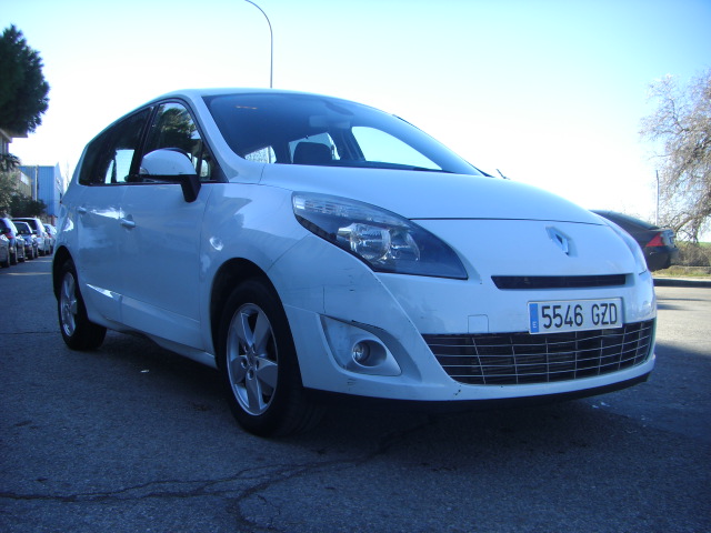 RENAULT GRAND SCENIC 1.9 DCI 130CV
