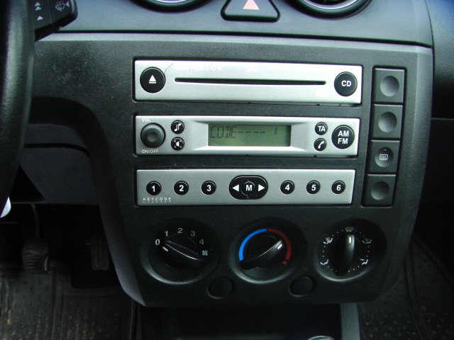 FORD FIESTA 1.4 TDCI