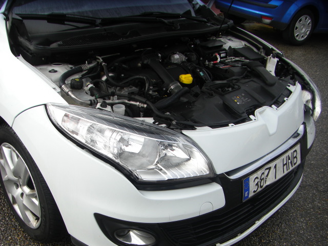 RENAULT MEGANE 1.5 DCI 110CV SPORT TOURER BUSINESS ECO2