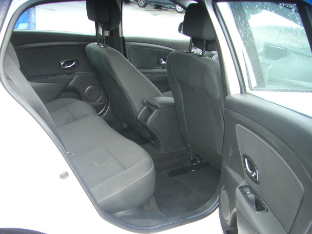 RENAULT MEGANE 1.5 DCI 110CV SPORT TOURER BUSINESS ECO2