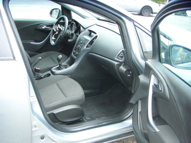 OPEL ASTRA FAMILIAR 1.7 CDTI 110CV