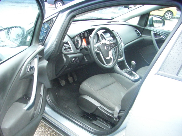 OPEL ASTRA FAMILIAR 1.7 CDTI 110CV