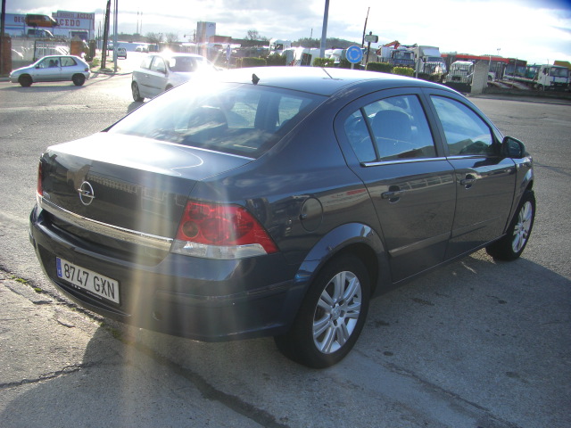 OPEL ASTRA 1.6 GASOLINA 115CV