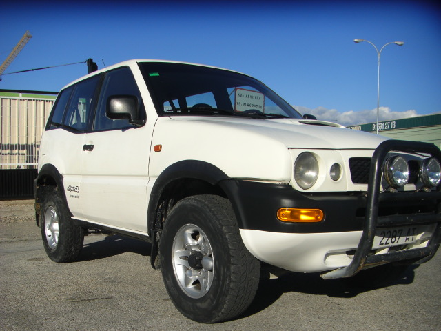 NISSAN TERRANO 2.7 TDI 4X4 125CV
