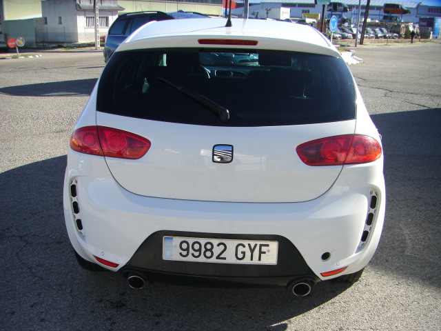 SEAT LEON 1.6 TDI STYLE 105CV