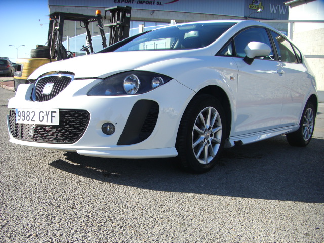 SEAT LEON 1.6 TDI STYLE 105CV