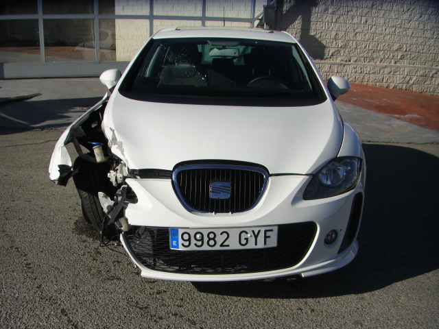 SEAT LEON 1.6 TDI STYLE 105CV