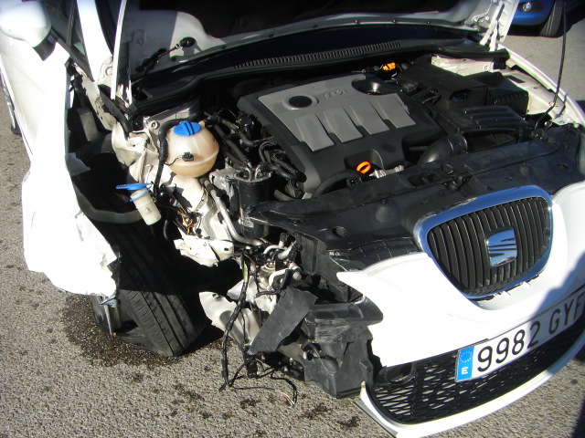 SEAT LEON 1.6 TDI STYLE 105CV