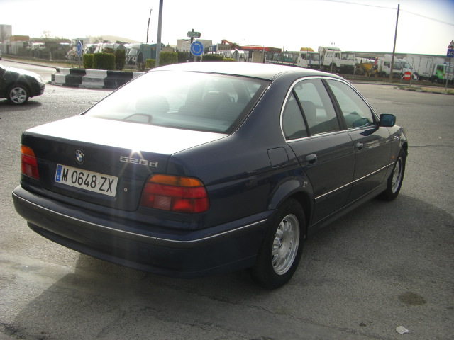 BMW 520 D 2.0 136CV