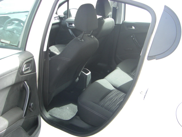 PEUGEOT 208 1.4 HDI 68CV