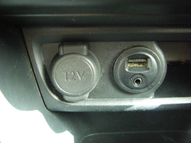 PEUGEOT 208 1.4 HDI 68CV