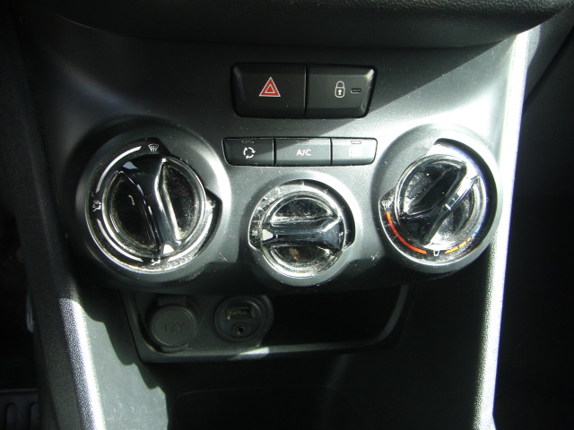 PEUGEOT 208 1.4 HDI 68CV