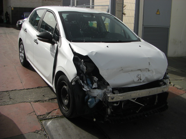 PEUGEOT 208 1.4 HDI 68CV