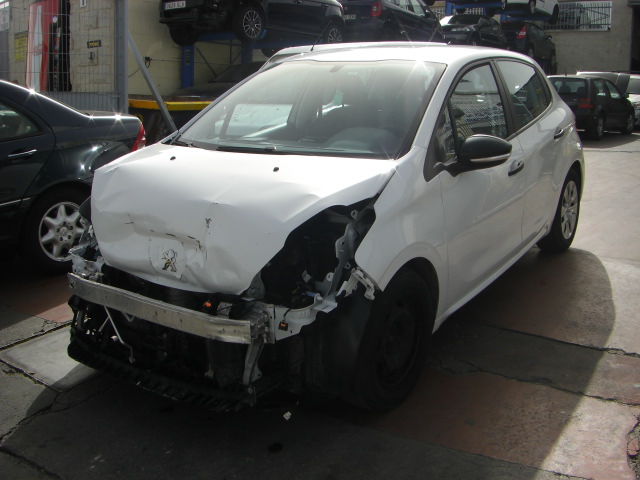 PEUGEOT 208 1.4 HDI 68CV