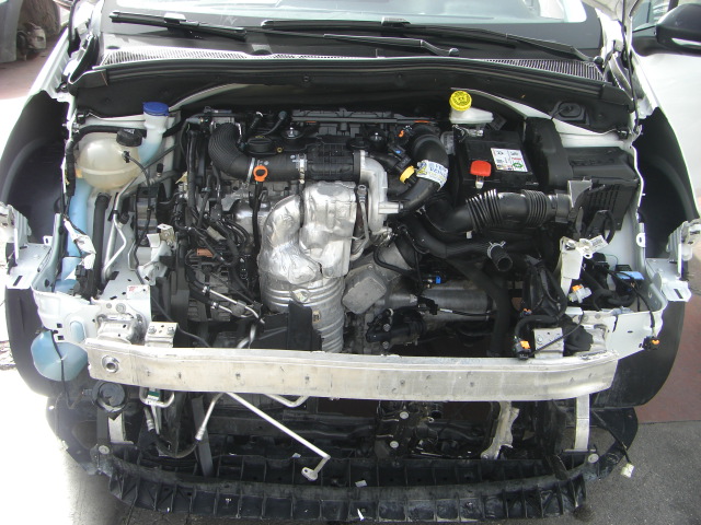 PEUGEOT 208 1.4 HDI 68CV