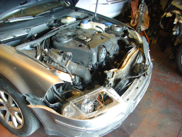 VOLKSWAGEN PASSAT 1.9 TDI 130CV