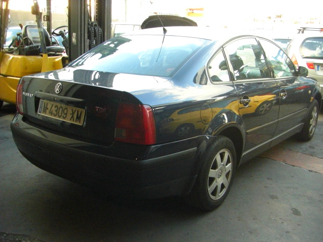 VOLKSWAGEN PASSAT  1.9 TDI 115CV