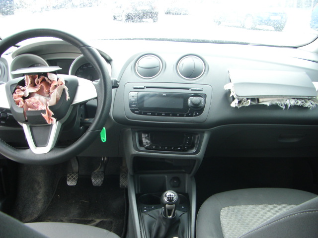 SEAT IBIZA 1.4 GASOLINA 85CV