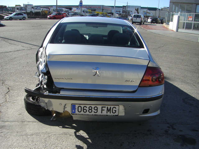 PEUGEOT 407 2.0 HDI 126CV CONFORT